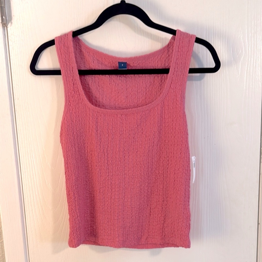 NWT Old Navy Pink Scoop Neck Stretchy Tank